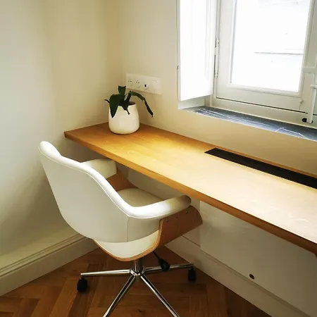 Magnifique Avec Vue Sur Les Toits Du Théatre Graslin Et La Place Apartamento Nantes